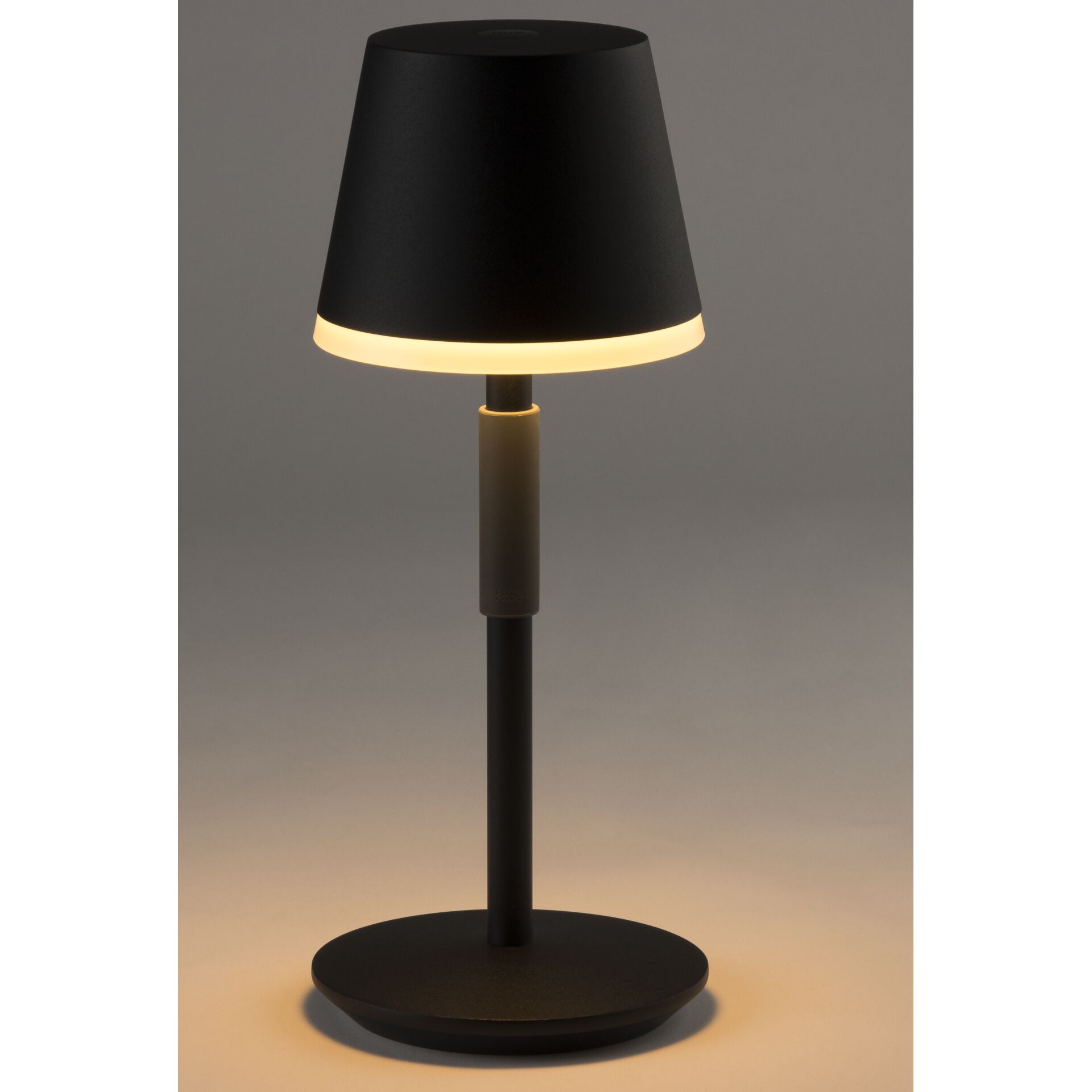 Philips Hue White and Color ambiance Tragbare Tischleuchte Hue Go Steh- und Tischlampen