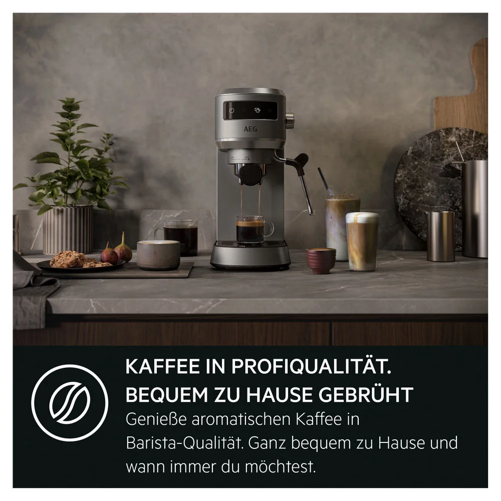 AEG Espresso Siebtraegermaschine Gourmet 6 EC6 1 6ST  Edelstahl Silber Kaffeemaschinen