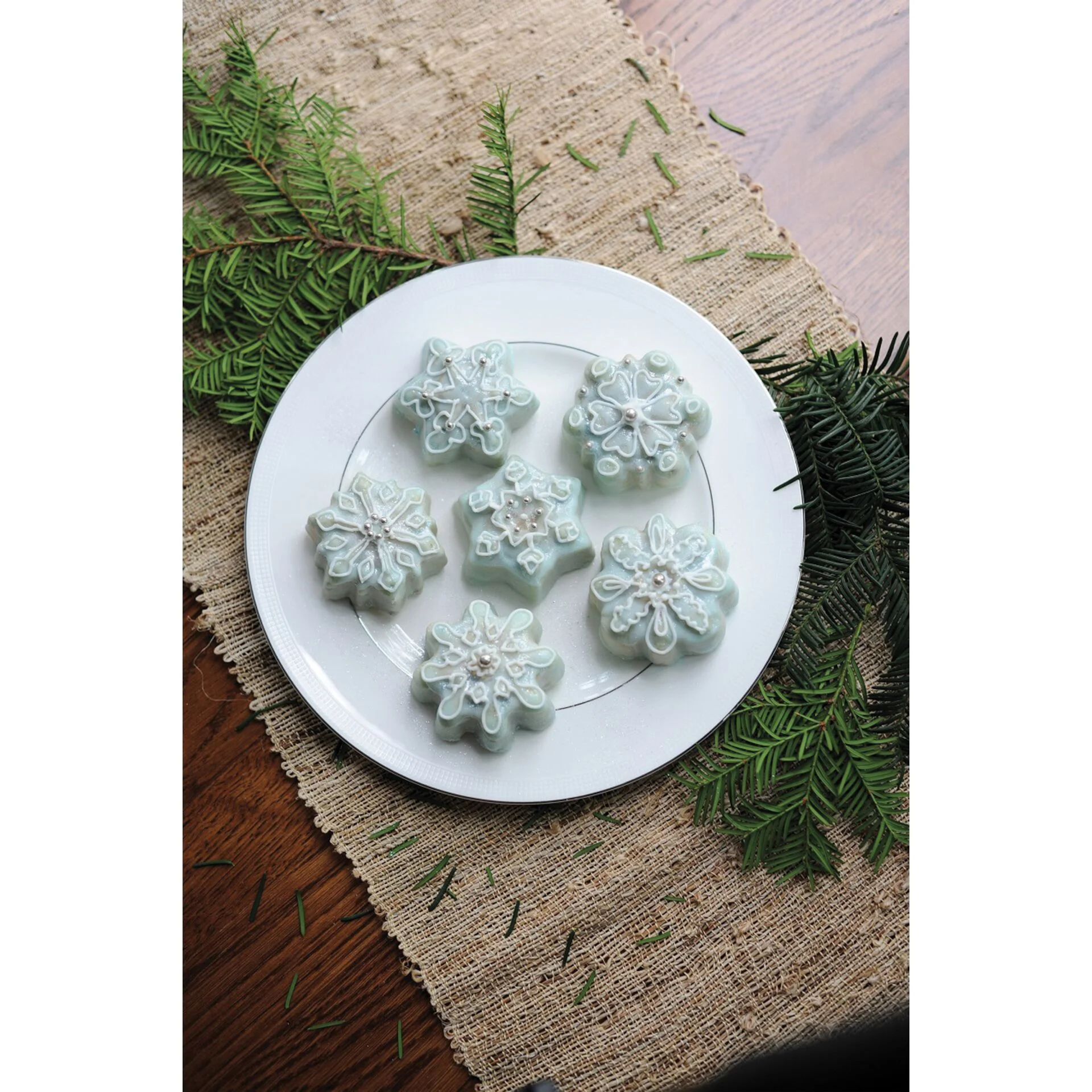 Nordic Ware  Frozen Snowflake Cakelet Pan Speisenzubereitung