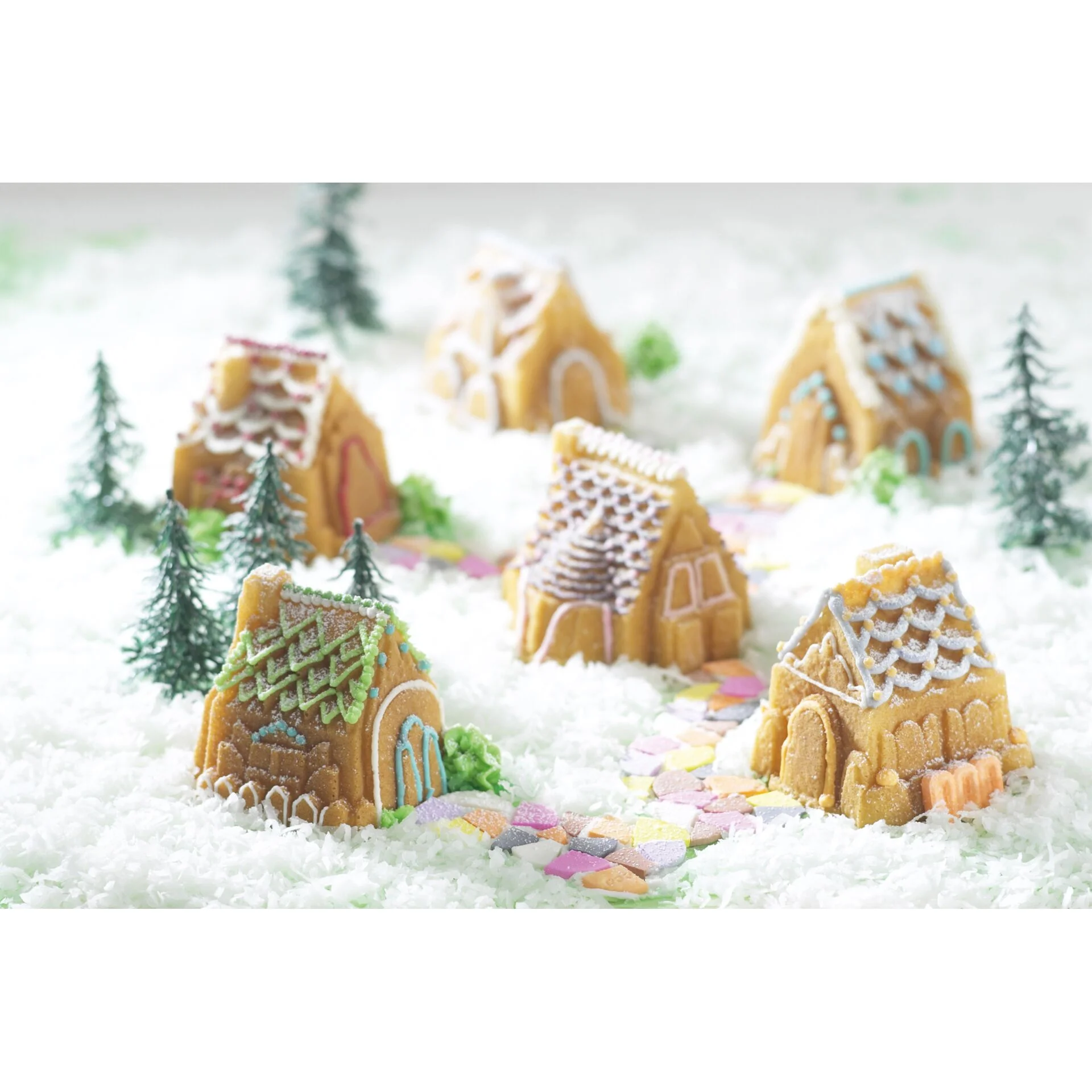 Nordic Ware  Cozy Village Pan Speisenzubereitung