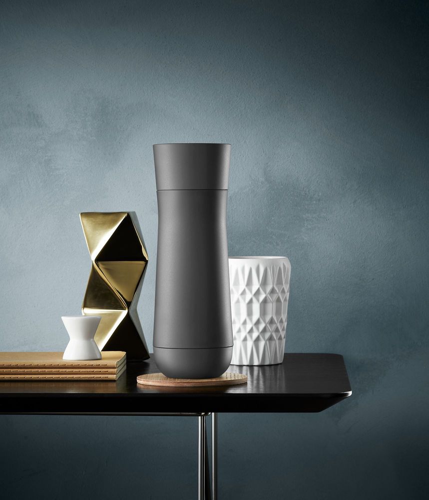 WMF Isolierbecher Impulse  Anthrazit matt  350ml Zubehoer Kaffeemaschinen